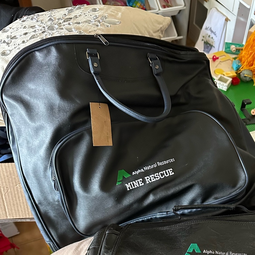 Vintage Alpha Natural Resources Garment Bag